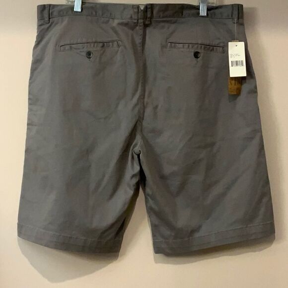 NWT Jachs Men's Flat Front Shorts Grey Sz 38 - Picture 6 of 13